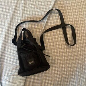 ALO YOGA cross body bucket bag